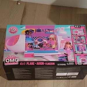 LOL Surprise OMG Plane 4-in-1 Playset with 50 Surprises, Vehicle Transforms Airp